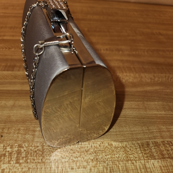 LULU TOWNSEND Silver Satin Evening Clutch/Bag - Picture 12 of 14